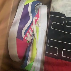 Vans classic slip on